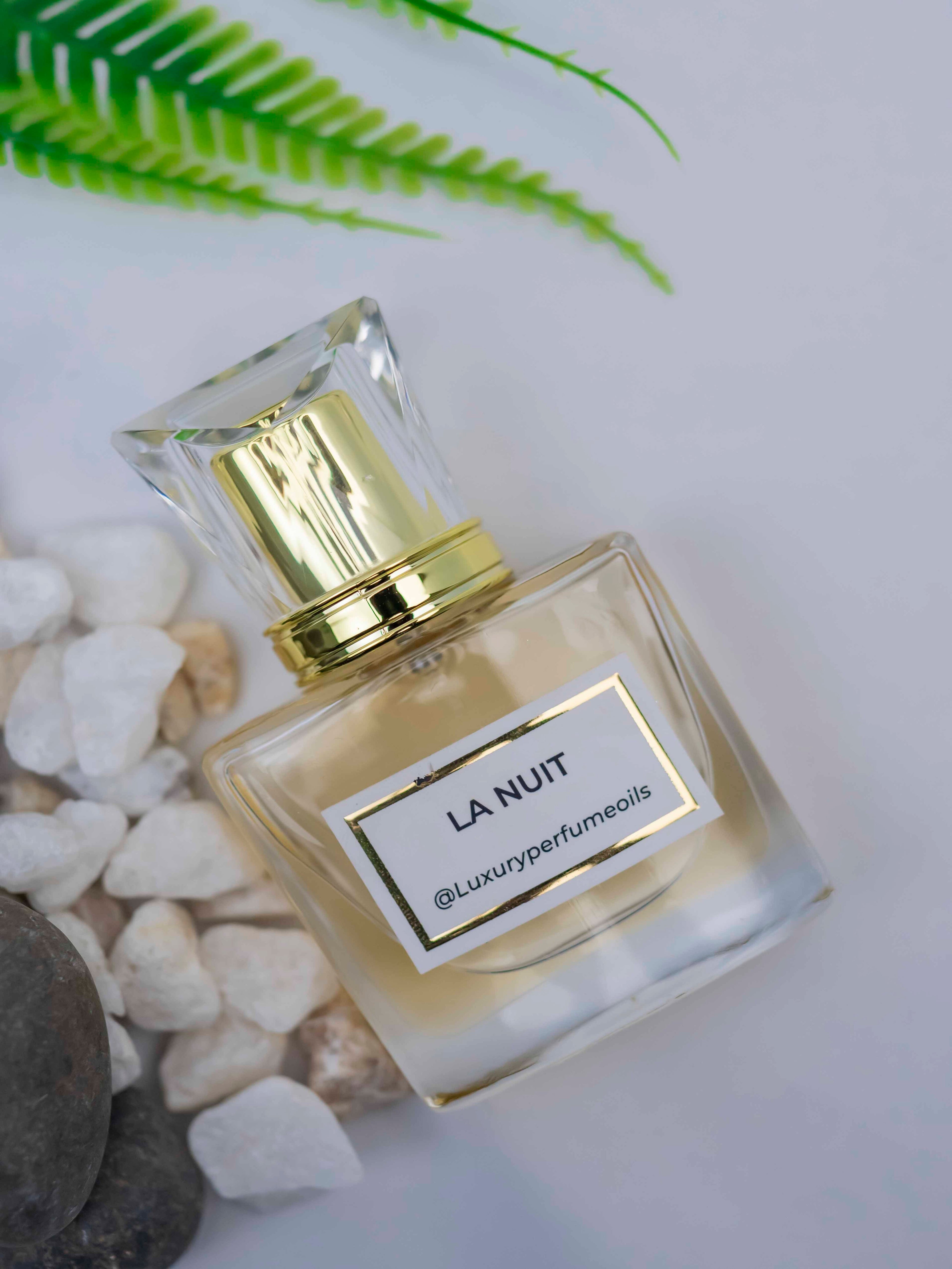 LA NUIT
